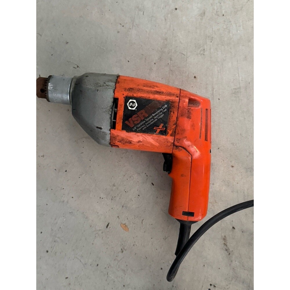 Black & Decker B&D 3/8” Variable Speed Reversing Corded Drill Used